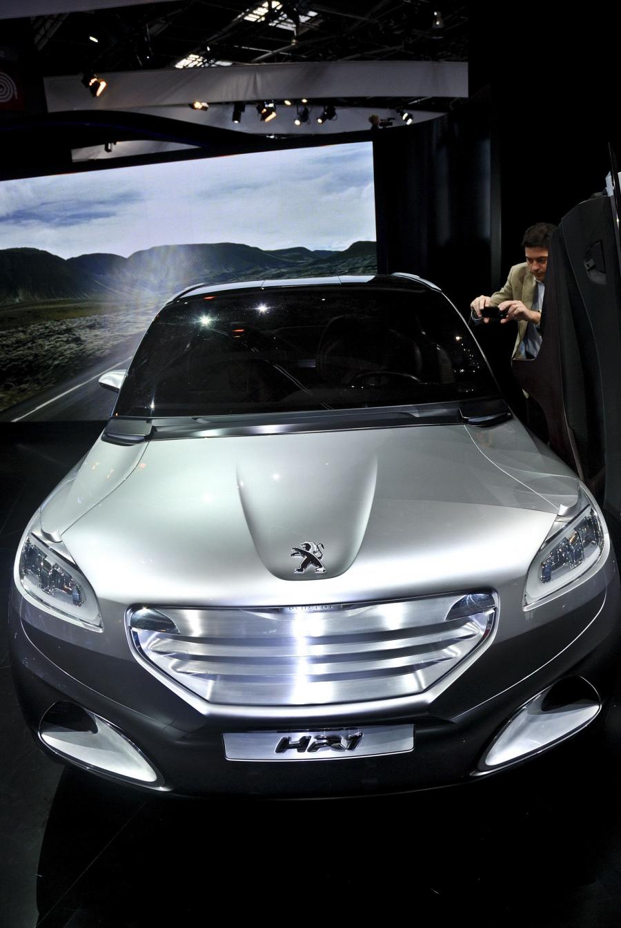  Peugeot HR1 Concept 2010 года  (фото 59 из 125)